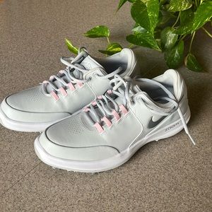 Nike Zoom Fitsole Golf shoes. Women’s 8.5